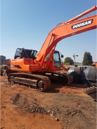 Doosan 300 LCV